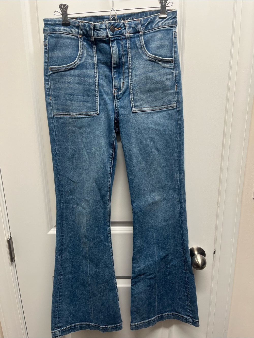 American Eagle Next Level Stretch Patch Pocket Flare Utility Jeans Size 6 R